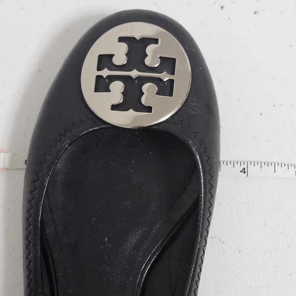 Tory Burch Minnie Travel Black Leather Ballet Flats Women's 7 Silver Logo GUC ** - Picture 8 of 9